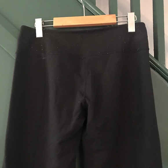 Lululemon black flare leggings - Picture 8 of 10